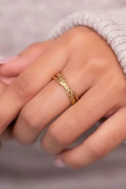 Bague Avec Motif Torsadé
