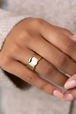 Bague Avec Vague Et Texture