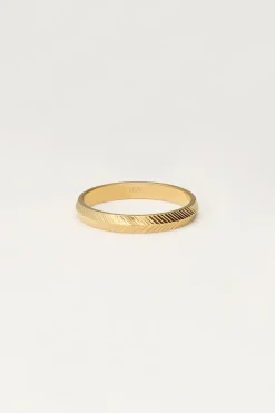 Bague Minimaliste à Chevrons