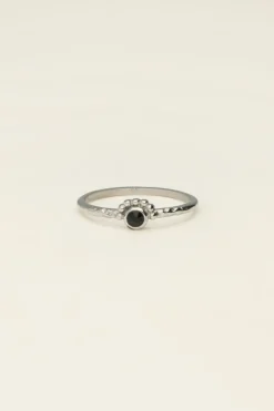 Bague Petite Pierre Noire Universe