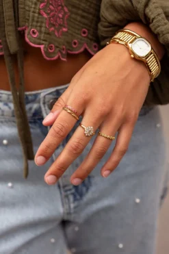 Bague Vintage Avec Mini Fleur Rose Et Rouge