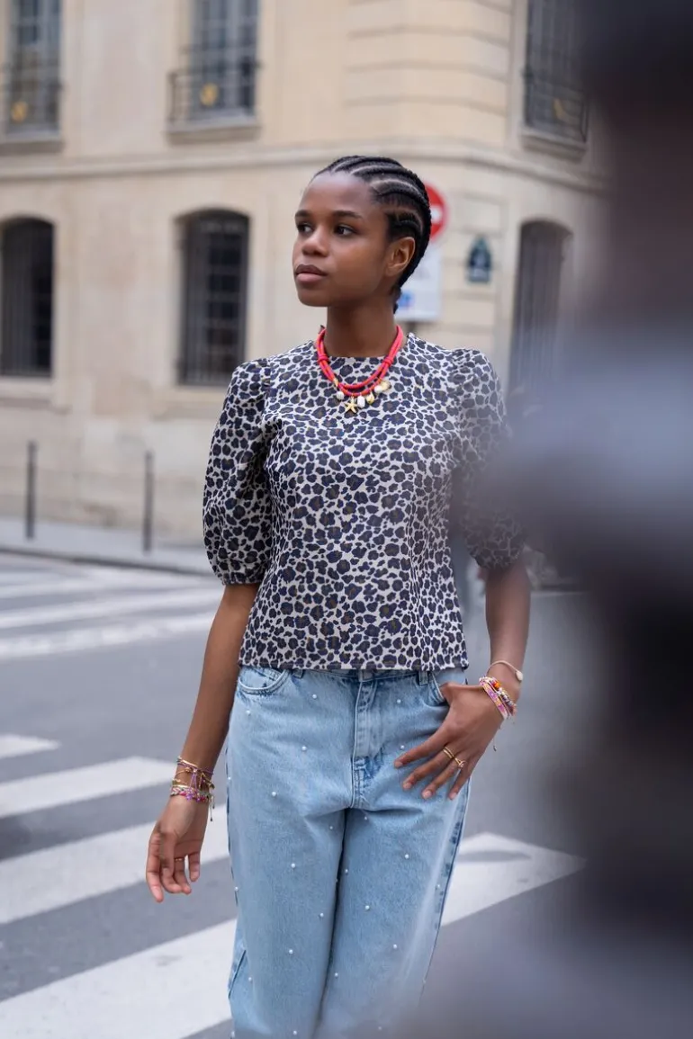 Blouse à Imprimé Léopard Avec Nœuds Au Dos