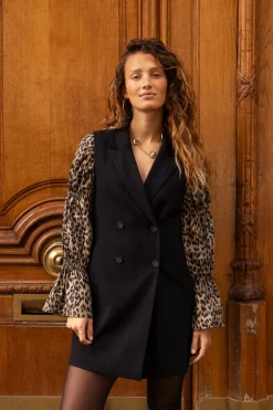 Blouse Cache-cœur Beige à Imprimé Léopard Et Manches Bouffantes