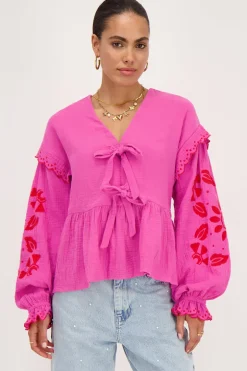 Blouse En Mousseline Rose Avec Broderies Et Nœuds