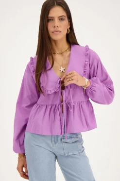 Blouse Rayée Violette Avec Nœuds