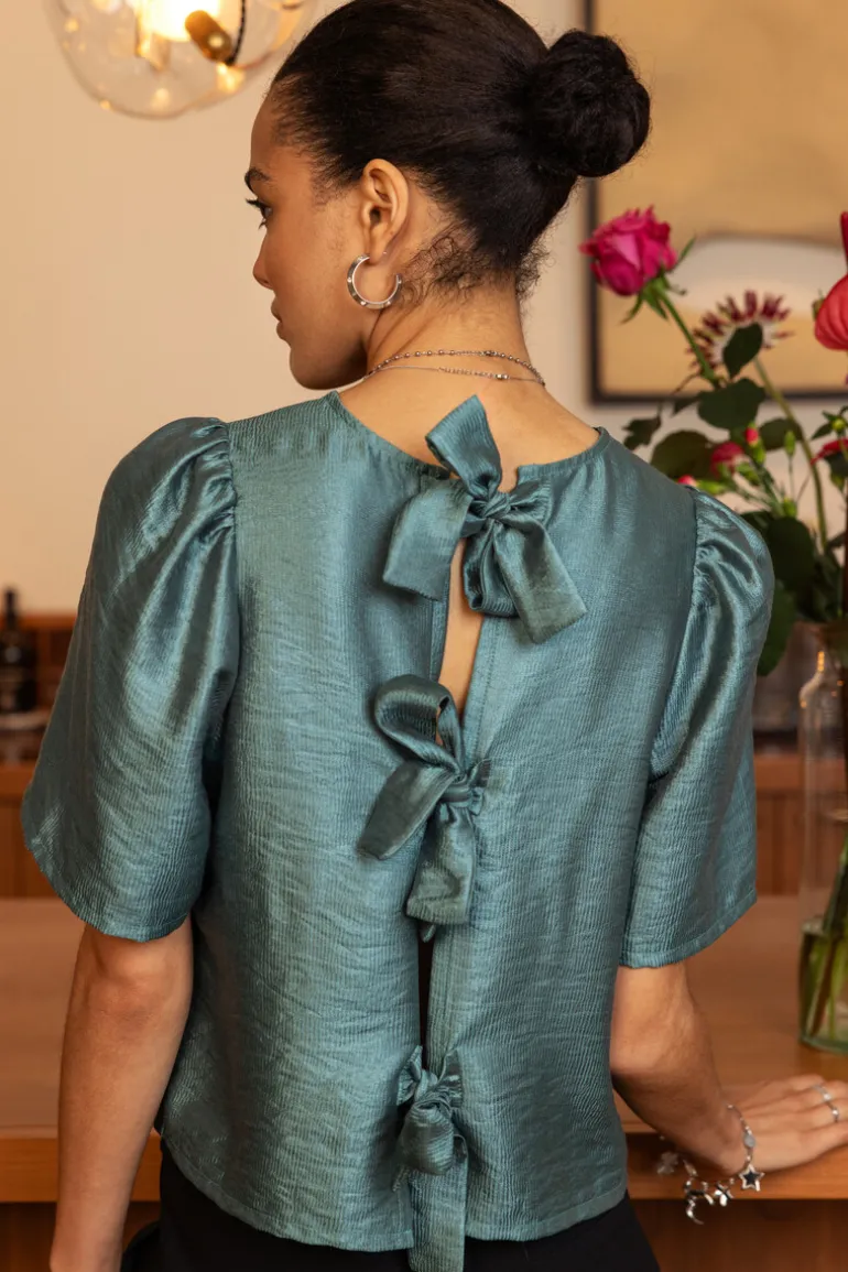Blouse Verte Avec Manches Plissées Et Nœuds