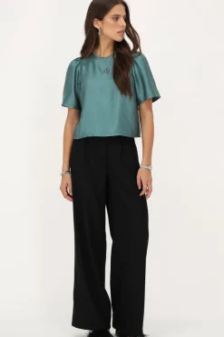 Blouse Verte Avec Manches Plissées Et Nœuds