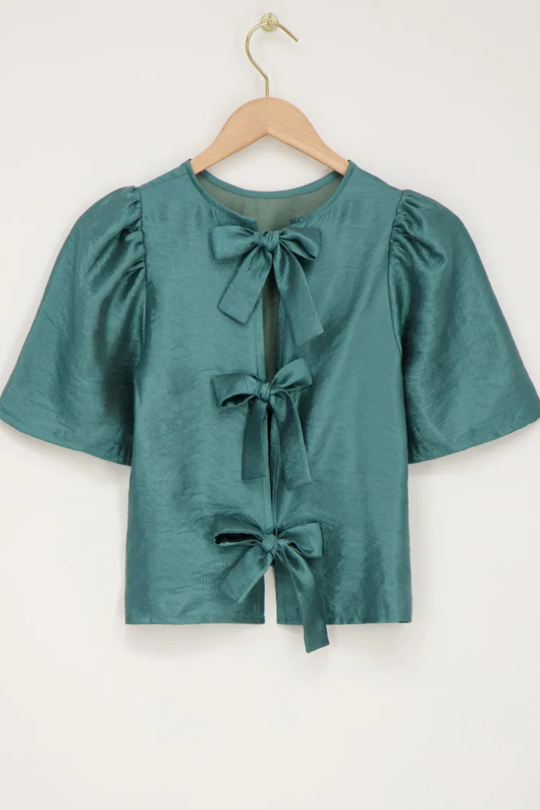 Blouse Verte Avec Manches Plissées Et Nœuds
