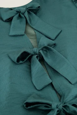 Blouse Verte Avec Manches Plissées Et Nœuds