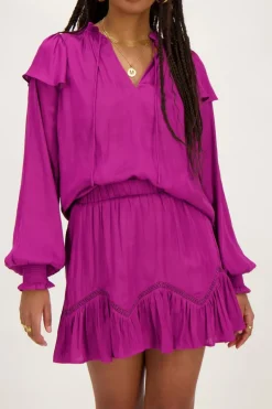 Blouse Violette à Volants Aspect Satiné