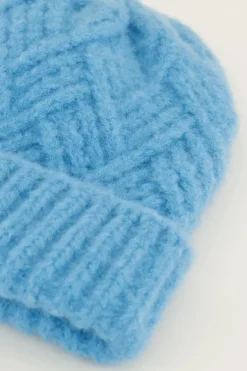 Bonnet En Maille Torsadée Bleue