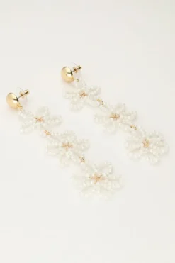 Boucles D'oreilles Avec 3 Fleurs Blanches