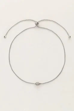 Bracelet Minimaliste Avec Cube Initiale