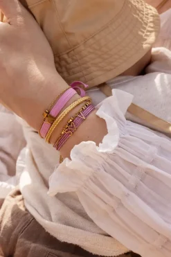 Bracelet Minimaliste Avec Cube Initiale