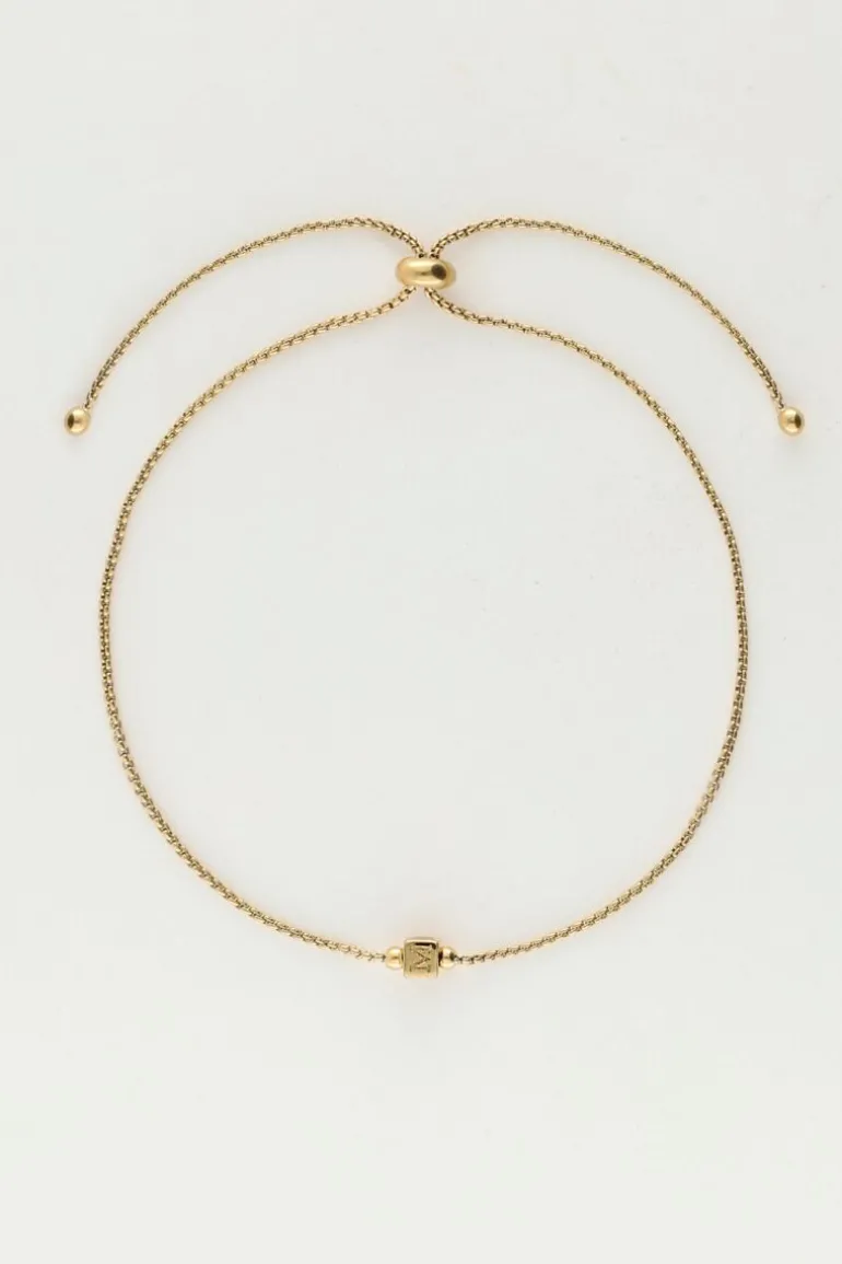Bracelet Minimaliste Avec Cube Initiale
