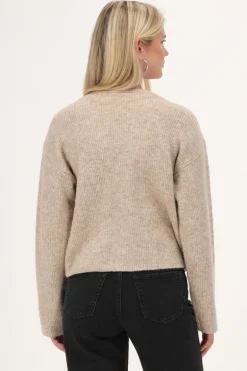 Cardigan Beige Avec Boutons