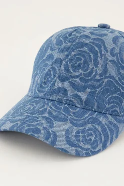Casquette En Denim Bleu Avec Des Roses