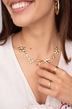 Collier à Fleurs Plates
