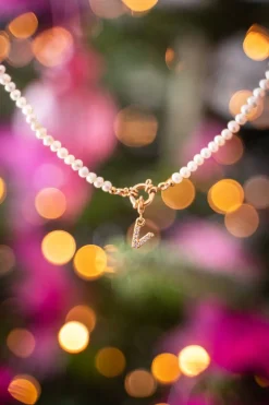 Collier Avec Perles Nacrées Et Fermoir