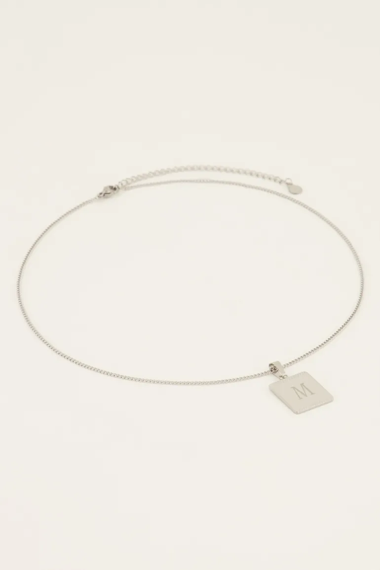 Collier Court Et Médaillon Carré à Graver Atelier