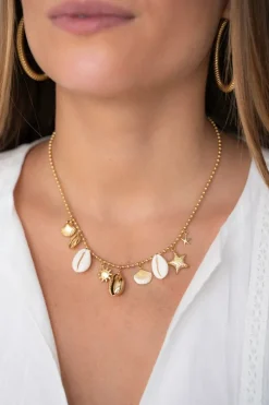 Collier Des îles Avec Coquillages Et Charms
