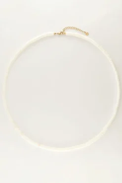 Collier Equal Avec Perles Plates Blanches