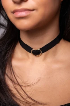 Collier Ruban Ras De Cou à Coeur