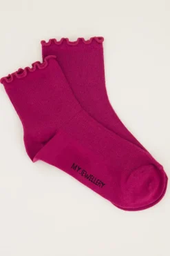 Ensemble De Chaussettes Blanches Et Violettes à Volants