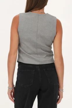 Gilet Gris Avec Nœuds