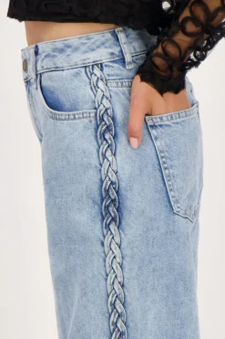 Jean Bleu Avec Détails Tressés