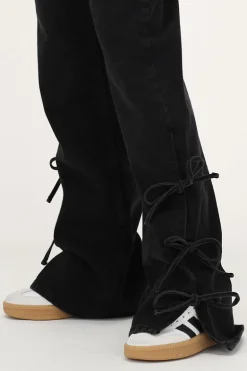 Jean Large Noir Avec Nœuds