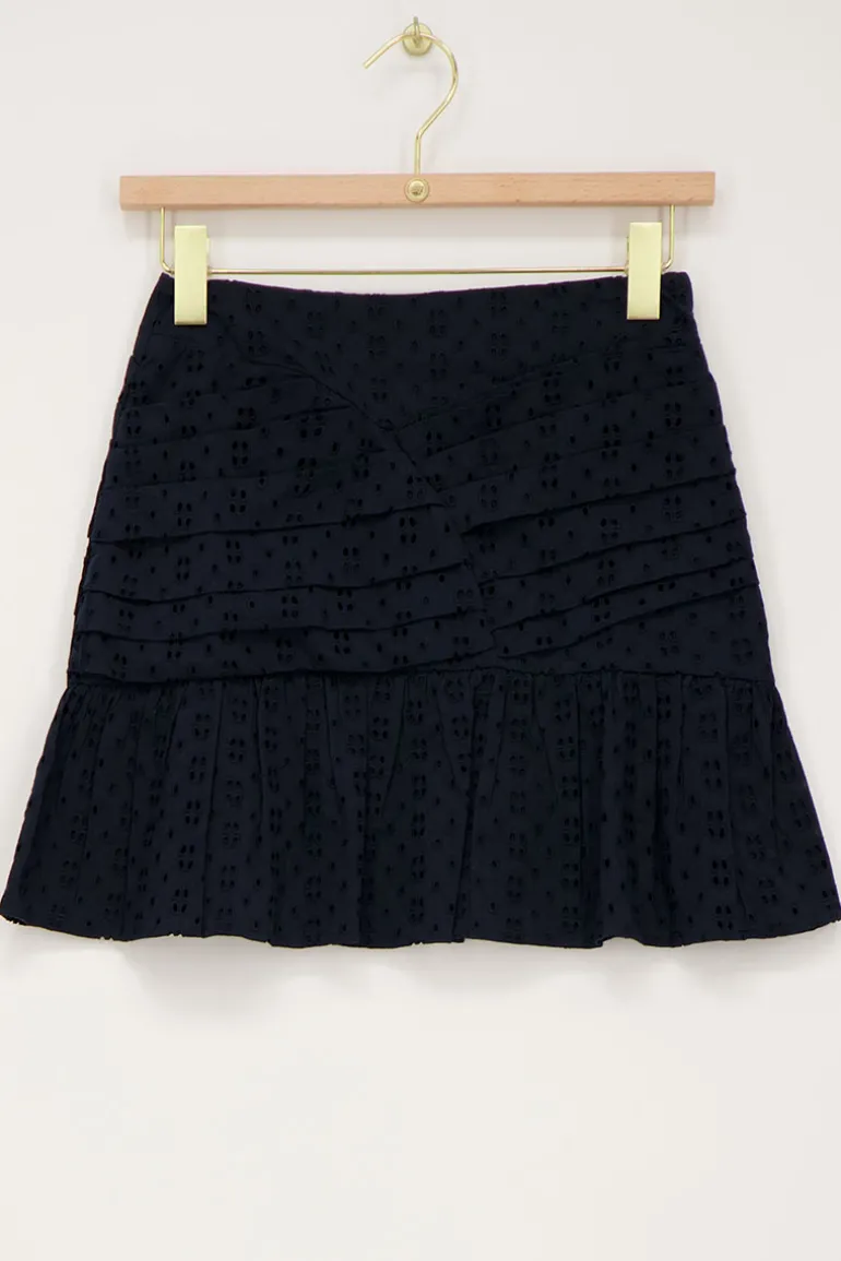 Jupe Bleu Foncé Avec Broderie Anglaise