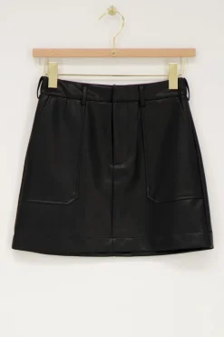Jupe En Simili Cuir Noir