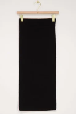 Jupe Midi Noire Structurée Avec Fente