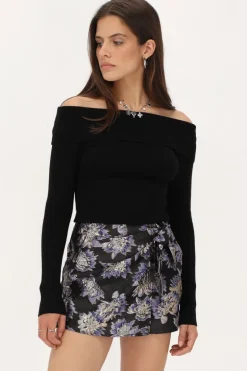 Jupe-short Noire Avec Jacquard Violet