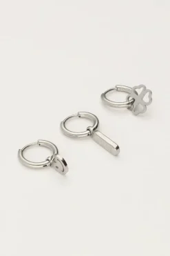 Lot De Trois Boucles D'oreilles Avec Trèfle Et Smiley