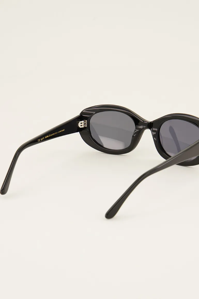 Lunettes De Soleil Ovales Noires