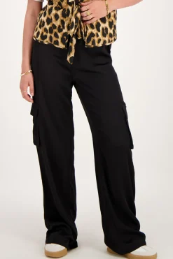 Pantalon Large Cargo Noir Effet Satin