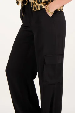 Pantalon Large Cargo Noir Effet Satin