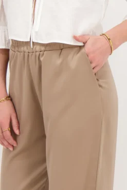 Pantalon Large En Satin Beige Avec Ceinture élastiquée