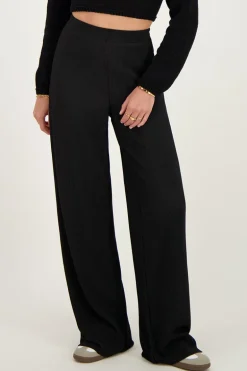 Pantalon Noir Plissé Avec Ceinture élastique