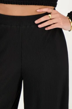 Pantalon Noir Plissé Avec Ceinture élastique