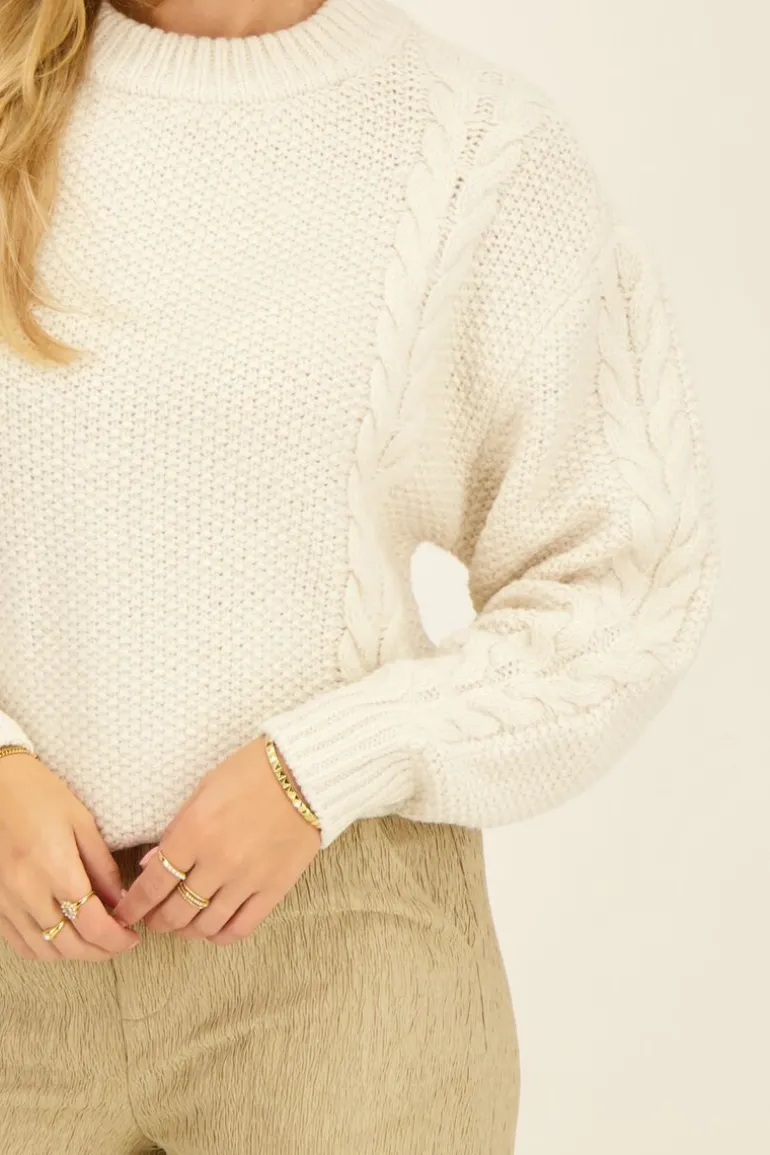 Pull Beige En Maille Tressée