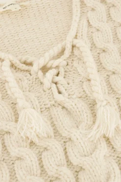 Pull Blanc En Maille Torsadée Avec Cordon