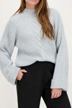 Pull Bleu Clair à Manches Retroussées
