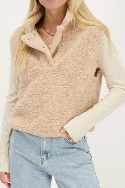 Pull Sans Manches Beige En Teddy