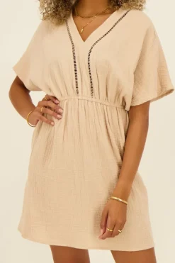 Robe Beige En Mousseline