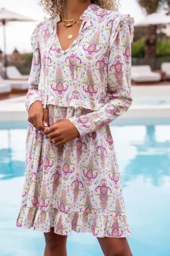 Robe Blanche à Imprimé Bohème Et à Volants De Couleur
