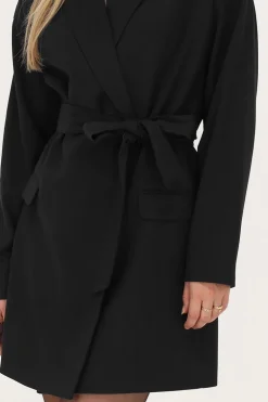 Robe Blazer Noire Avec Col à Revers