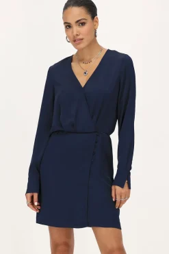 Robe Bleu Foncé Aspect Satiné